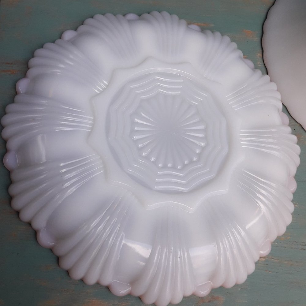 Milk Glass Bowl Egg Dish Set Gold Rimmed Vintage Fire King White Anchor Hocking - Picture 9 of 16
